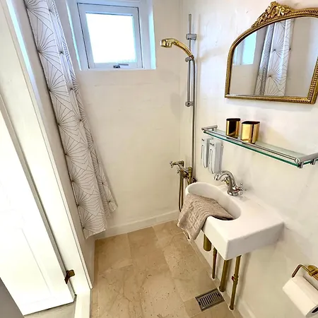 Edelweiss Apartment
